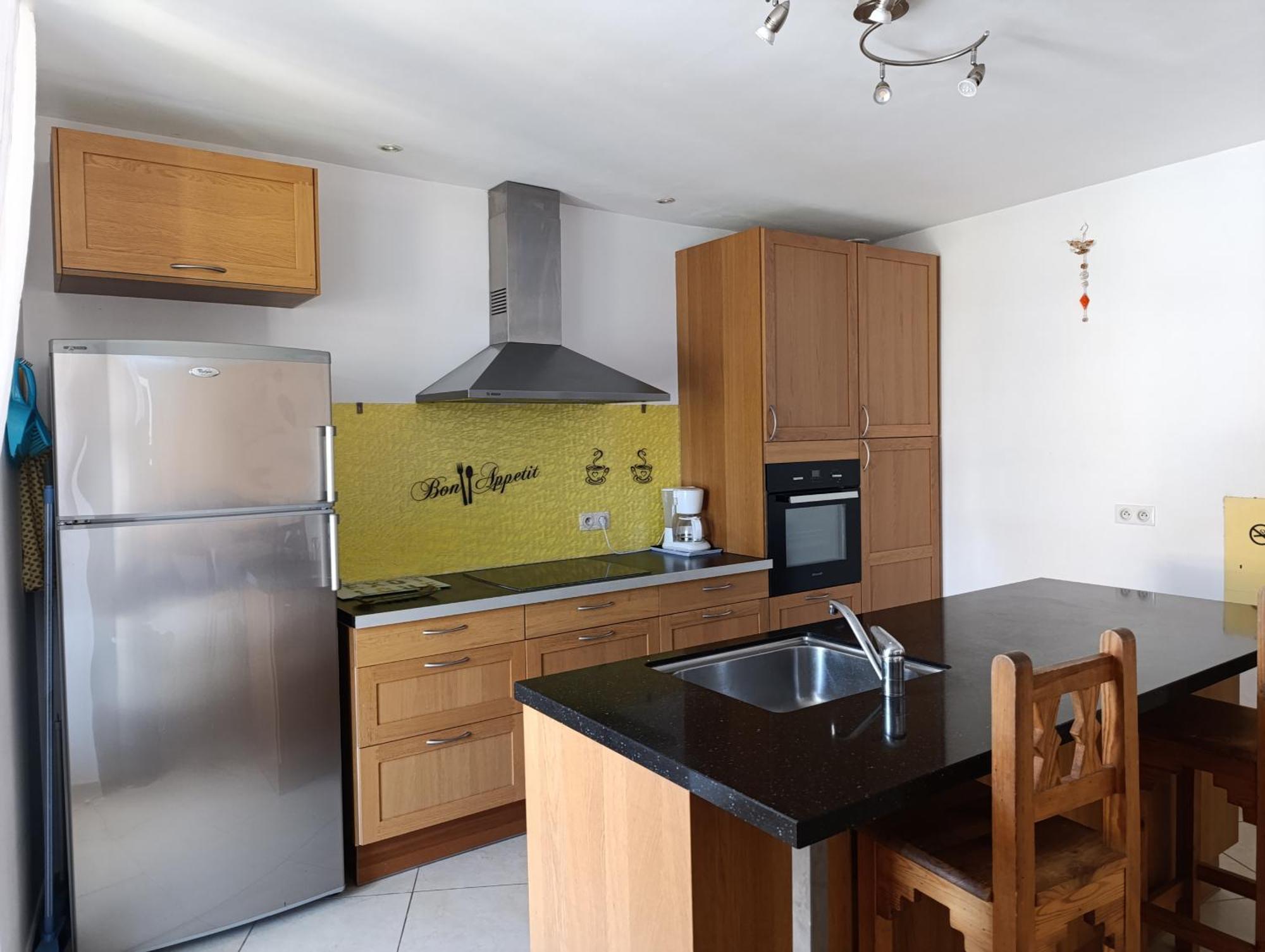 Maison Spacieuse Et Agreable Saint-Georges-de-Luzencon Экстерьер фото